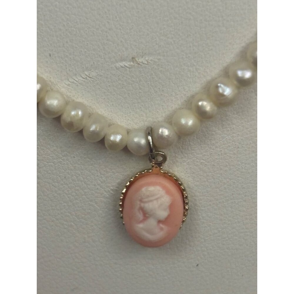 Vintage Freshwater Pearl Necklace Pink Shell Cameo Pendant Youth/Small Communion